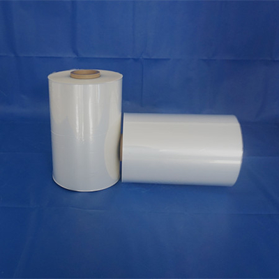 Nontoxic Clear 20 ไมครอน Centerfold Polyolefin Shrink Film สำหรับ Confectionary
